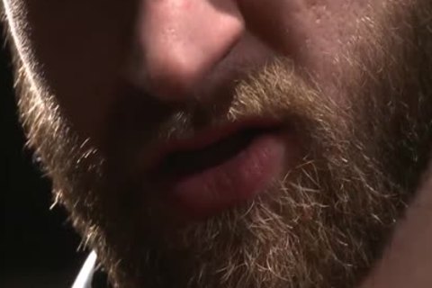 Kinky hunk wishes for bondage