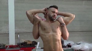 Axel Brooks And Flex Xtremmo (FU)