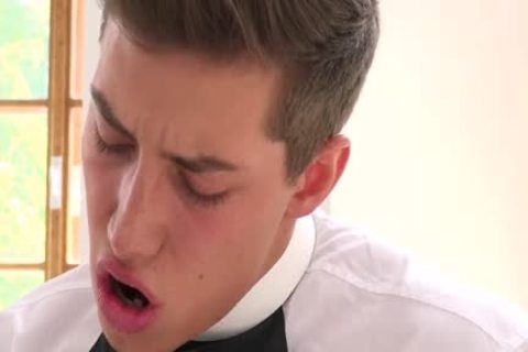 The Pleasures Of Hell Are Irresistible, Monster dong