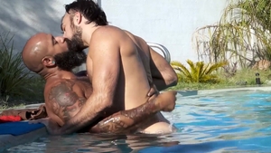 SayUncle Labs - Sex together with muscled Leo Forte Mason Lear