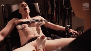 Club Inferno Dungeon: Inked really enjoys fucking hard