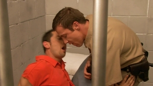 Men Hard at Work: Inked Ari Sylvio receives raw sex