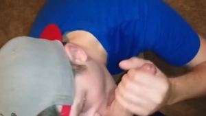 Hung str8 guy Says throats Feels Like wet crack
