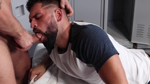 Men Over 30: Riley's Stiffy becomes Justin's Toy