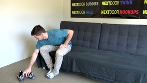 Next Door Casting: Muscular Tattooed God Gets Head