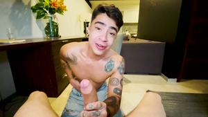 AmateurGayPOV: Beyond the Textbook with Cain Gomez